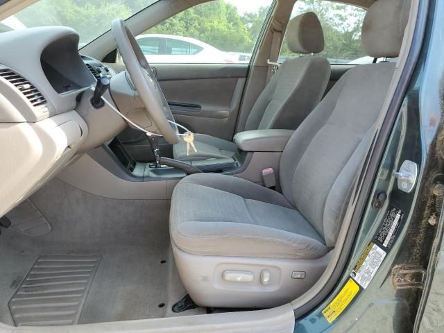 2005 Toyota Camry LE