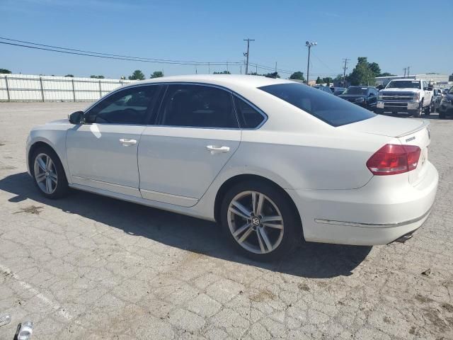 2013 Volkswagen Passat SEL