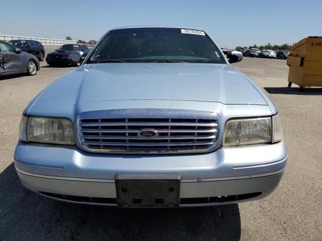 2001 Ford Crown Victoria