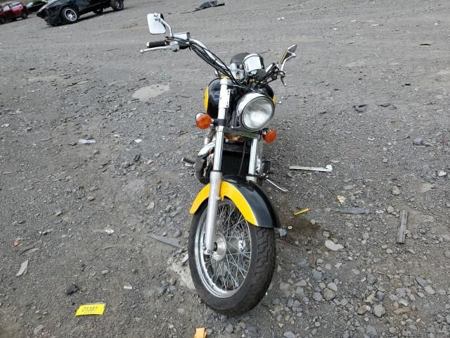 1997 Honda VT1100 C2