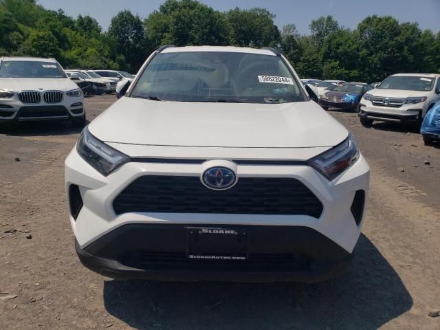 2022 Toyota Rav4 XLE