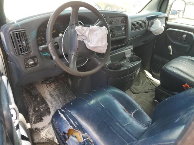 2000 Chevrolet Express G3500