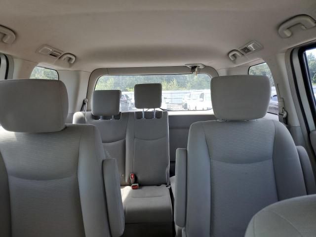 2015 Nissan Quest S