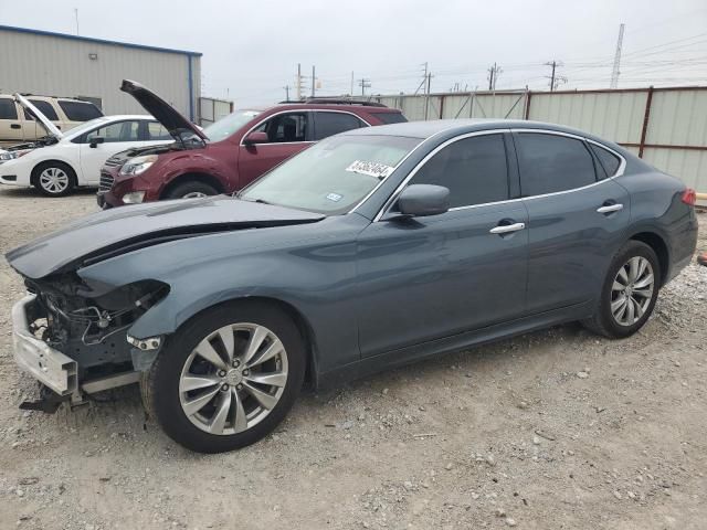 2012 Infiniti M37