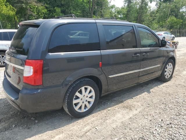 2012 Chrysler Town & Country Touring