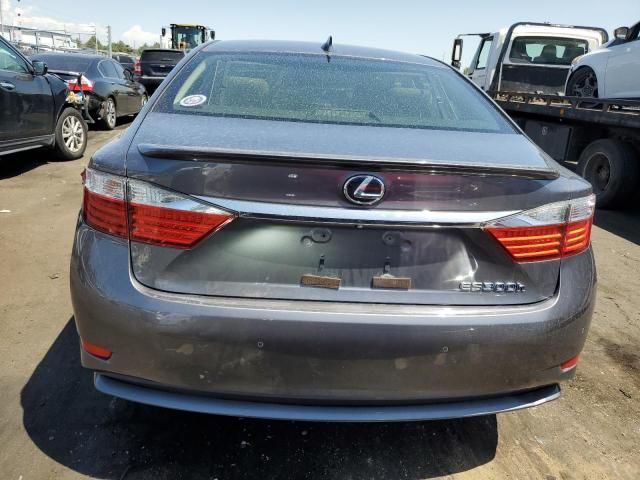 2015 Lexus ES 300H