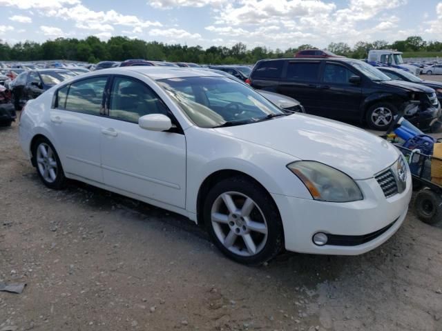 2004 Nissan Maxima SE