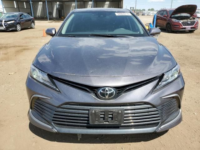 2022 Toyota Camry LE