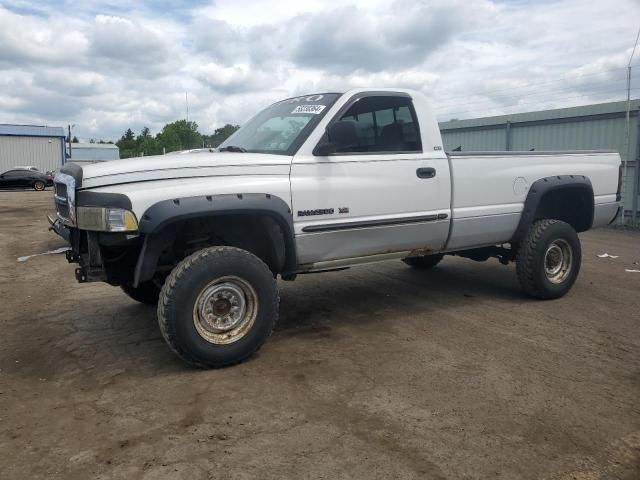 2000 Dodge RAM 2500