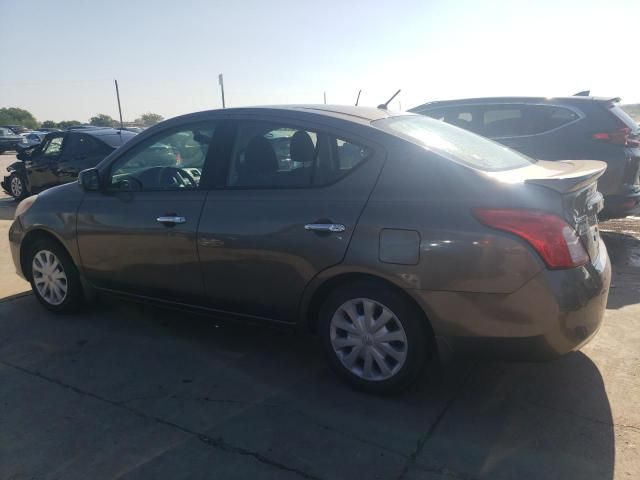 2014 Nissan Versa S