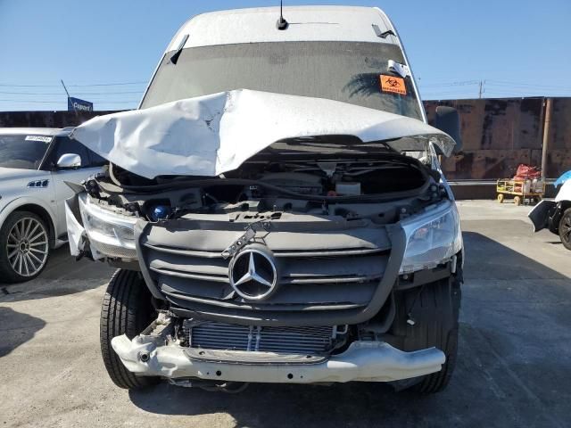 2022 Mercedes-Benz Sprinter 2500