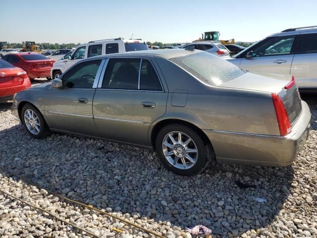 2010 Cadillac DTS Luxury Collection