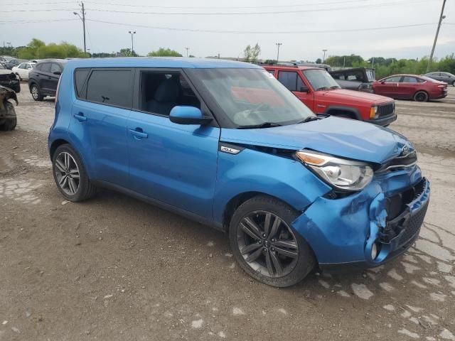 2015 KIA Soul +