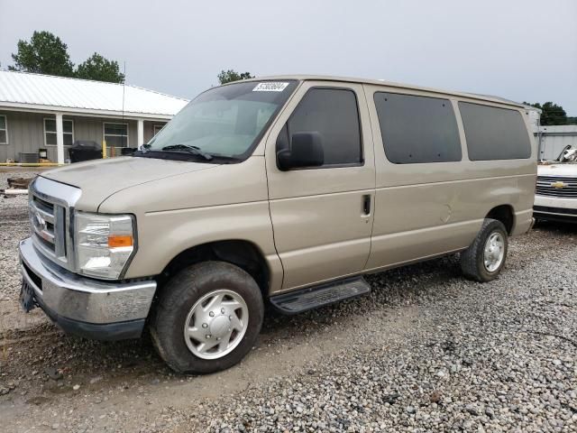 2012 Ford Econoline E350 Super Duty Wagon