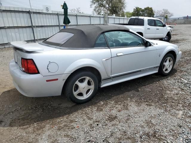 2001 Ford Mustang