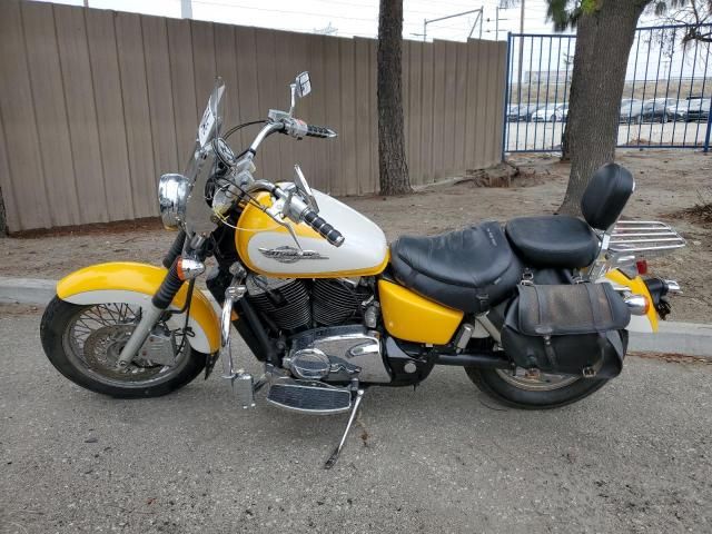 1996 Honda VT1100 C2