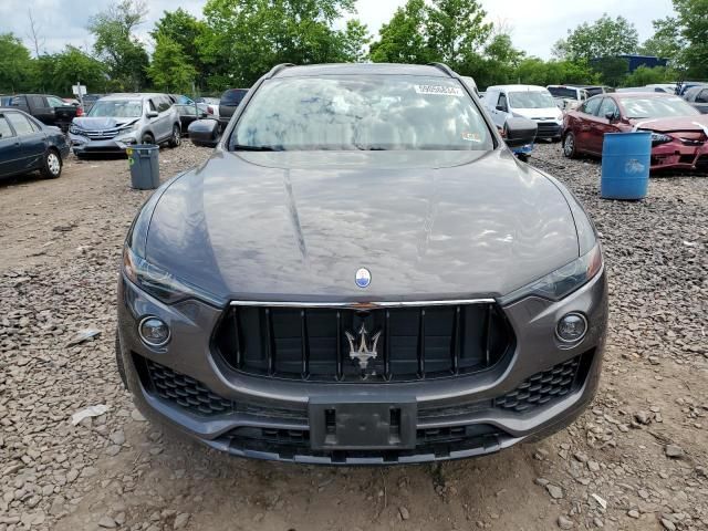 2017 Maserati Levante S Sport