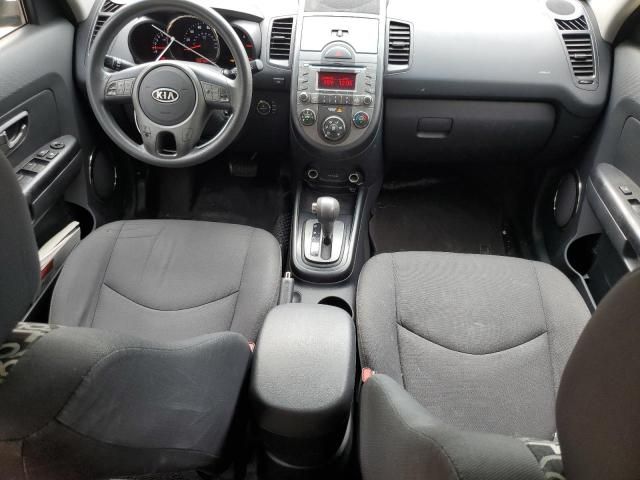 2010 KIA Soul +