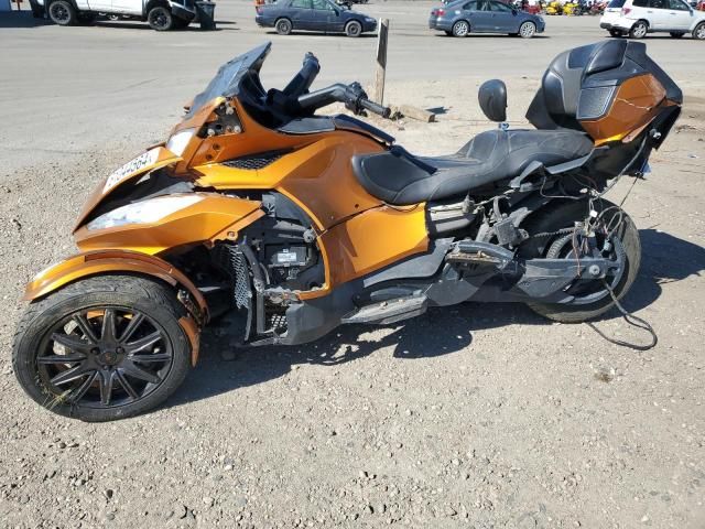 2014 Can-Am Spyder Roadster RT