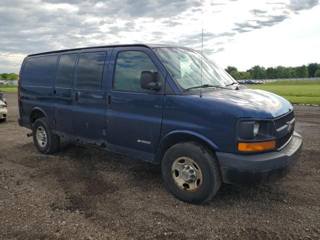 2004 Chevrolet Express G3500