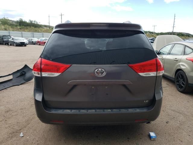 2012 Toyota Sienna LE