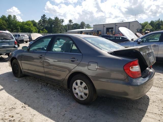 2004 Toyota Camry LE