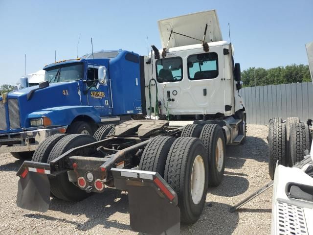 2018 Freightliner Cascadia 125