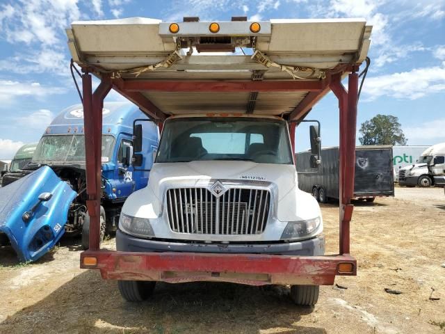 2002 International 4000 4400