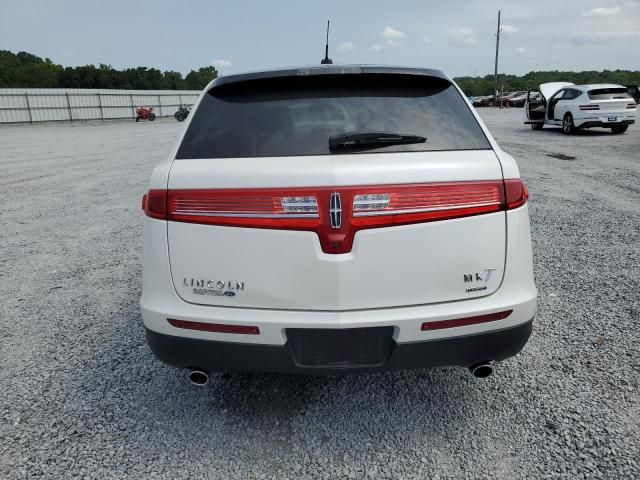 2014 Lincoln MKT