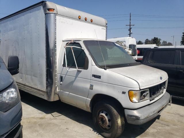 1999 Ford Econoline E350 Super Duty Commercial Cutaway Van