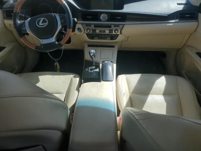 2013 Lexus ES 300H