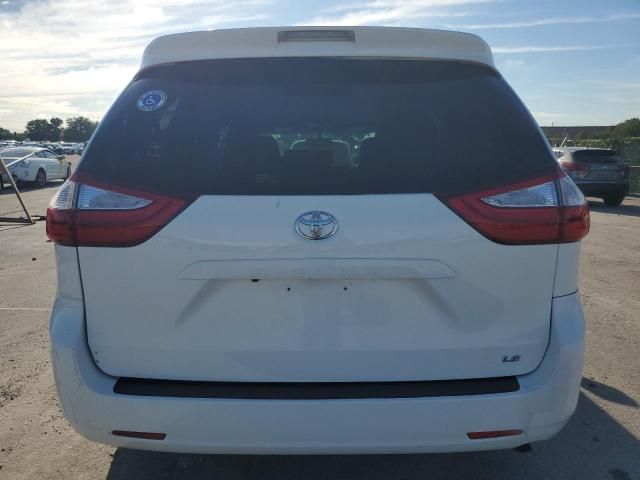 2015 Toyota Sienna LE