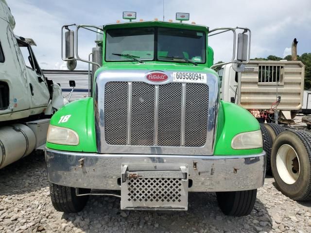 2005 Peterbilt 335