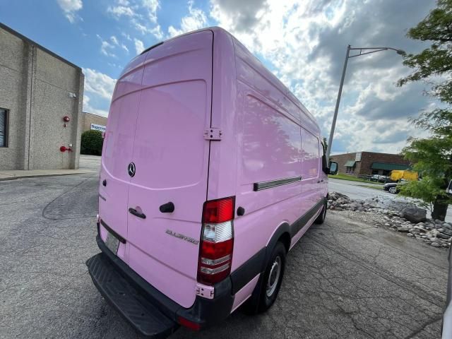 2014 Mercedes-Benz Sprinter 2500