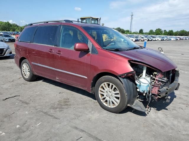 2008 Toyota Sienna XLE