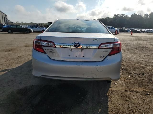 2014 Toyota Camry Hybrid