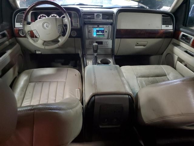 2003 Lincoln Navigator