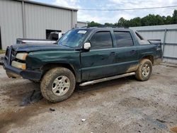 Salvage trucks for sale at Grenada, MS auction: 2003 Chevrolet Avalanche K1500