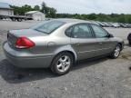 2004 Ford Taurus SE