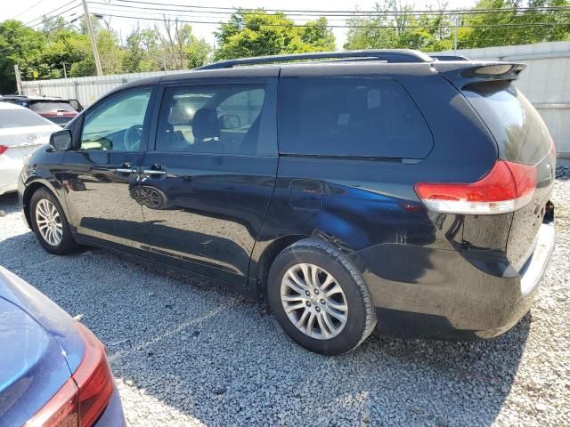 2014 Toyota Sienna XLE