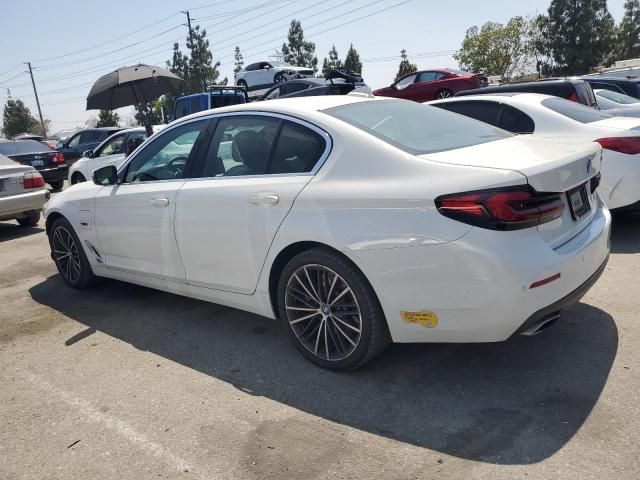 2022 BMW 530E