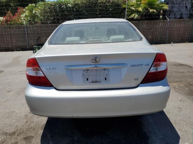 2004 Toyota Camry LE