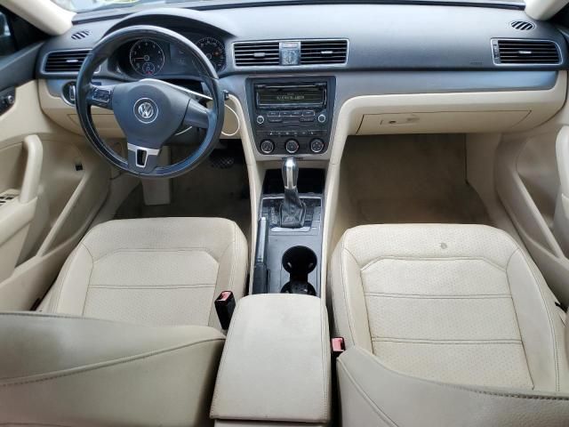 2015 Volkswagen Passat S