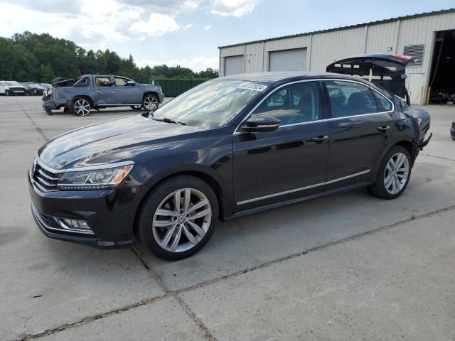 2018 Volkswagen Passat SEL Premium