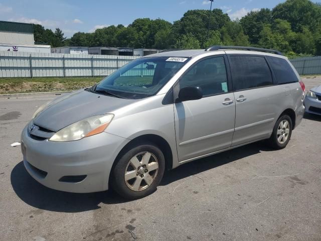 2008 Toyota Sienna CE