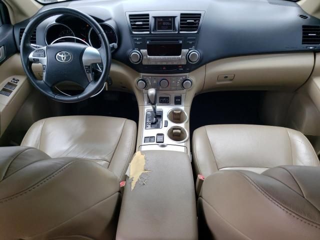 2011 Toyota Highlander Base