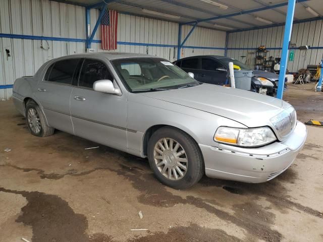 2004 Lincoln Town Car Ultimate