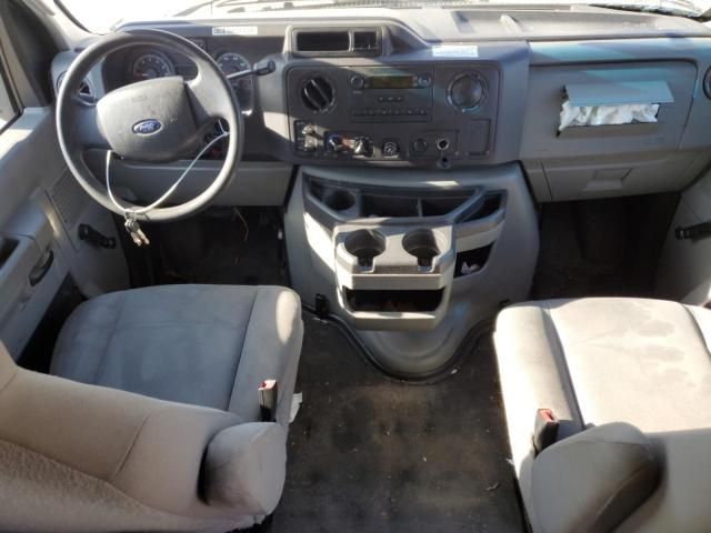 2010 Ford Econoline E350 Super Duty Van