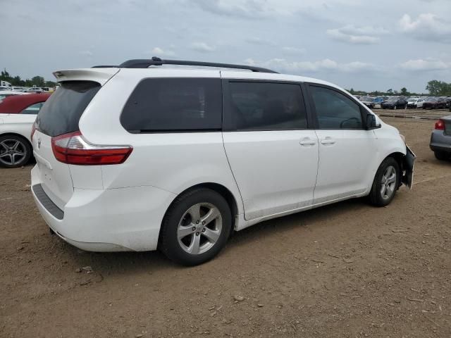 2015 Toyota Sienna LE