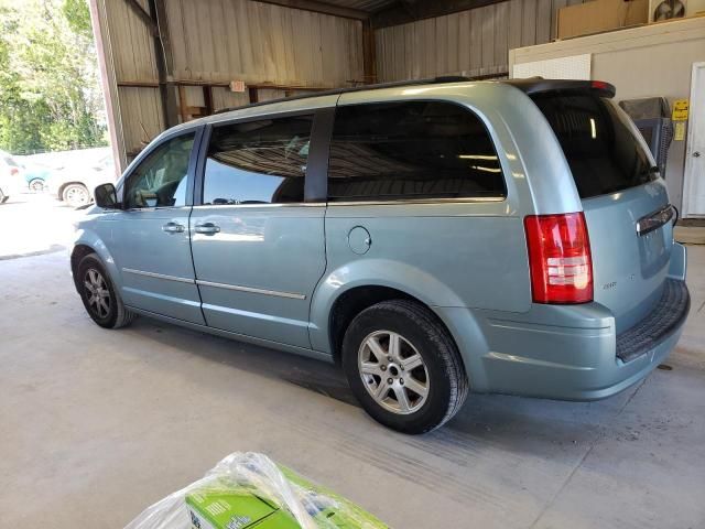 2010 Chrysler Town & Country Touring